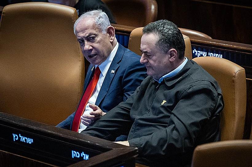 רה"מ נתניהו ושר הביטחון כ"ץ בכנסת