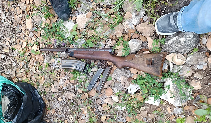 נשק שאותר בביתו של החשוד בהטרדת לוחמת מג"ב בהפגנה בירושלים