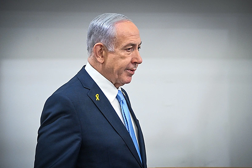 רה"מ בנימין נתניהו בבית המשפט תמונה