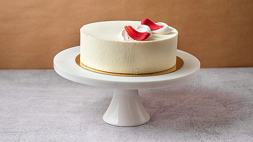 טורט שקדים עם גאנש פטל של רביבה וסיליה