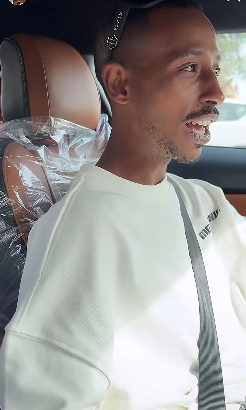 אברהם אקלום