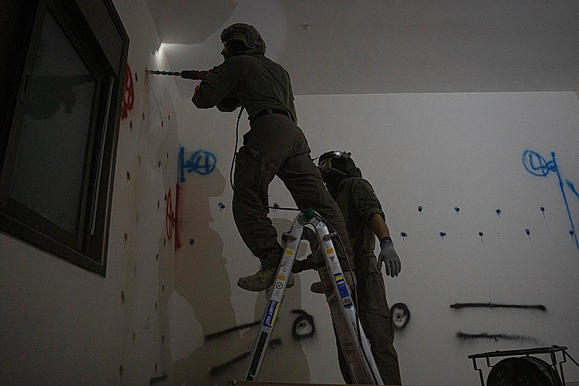 ההכנות להריסת בית המחבל שהרג את עילי דוד גורפינקל