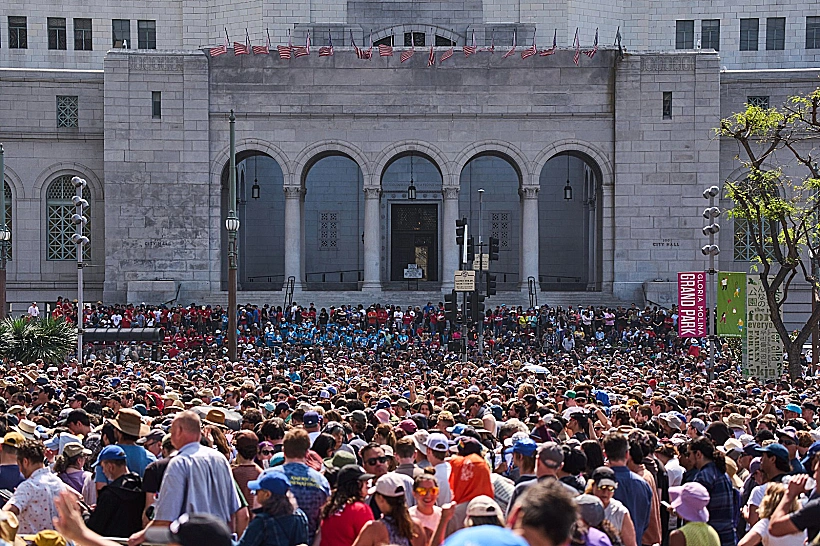 ההפגנה נגד טראמפ של ברני סנדרס