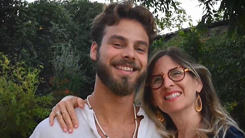 אלון אהל עם אימו עידית