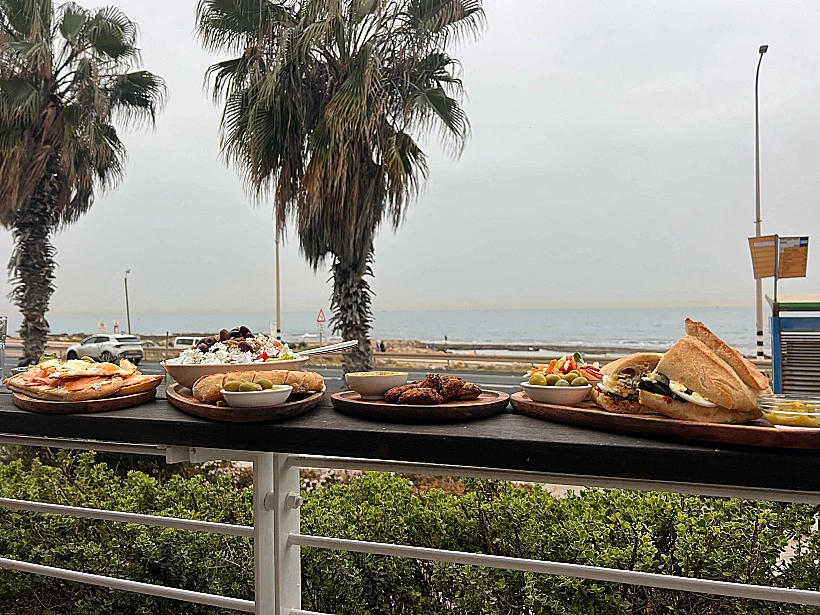 אתנחתא אכזיב