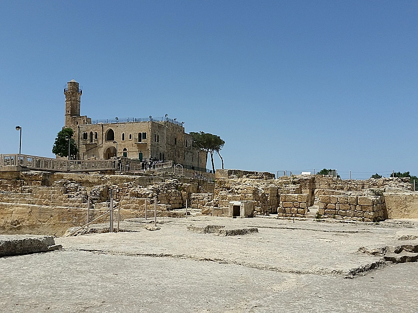 גן לאומי נבי סמואל
