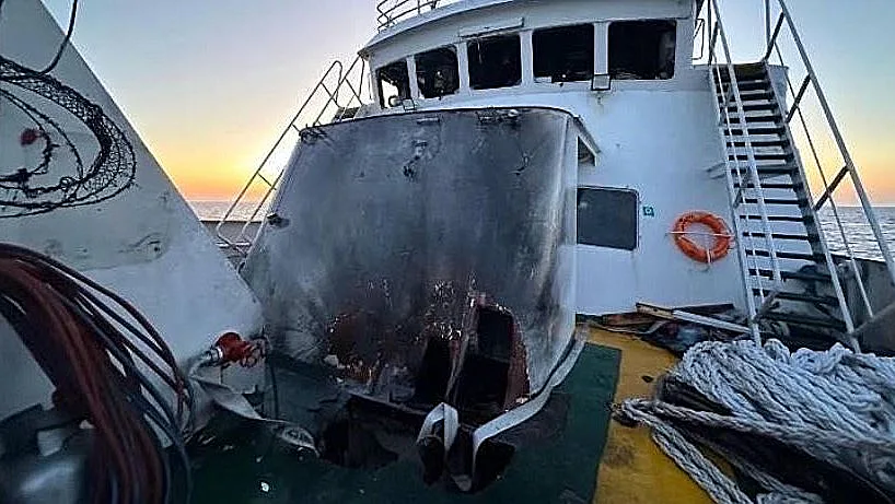 תיעוד מכלי השיט שנפגע בדרך לעזה