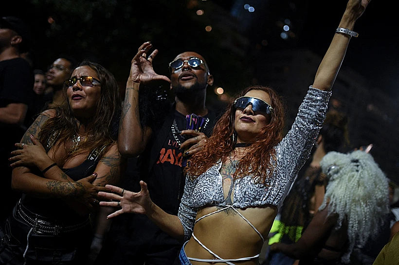 הופעת ענק של ליידי גאגא בריו דה ז'ניירו