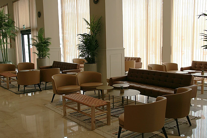 הלובי במלון רד סי אילת