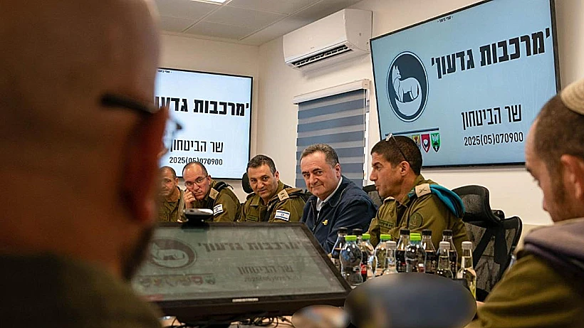 שר הביטחון ישראל כ"ץ בחיתוך מצב למבצע "מרכבות גדעון"