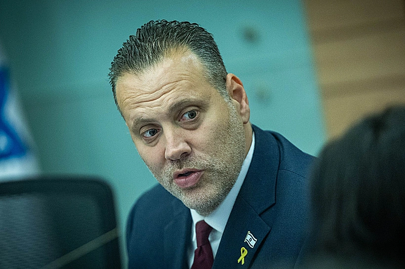 השר מיקי זוהר