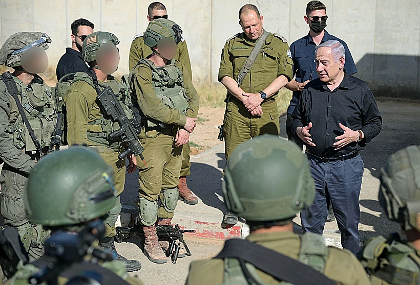 רה"מ בנימין נתניהו עם חיילי מילואים בצאלים