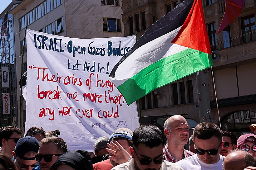 מפגינים פרו-פלסטינים באירוויזיון