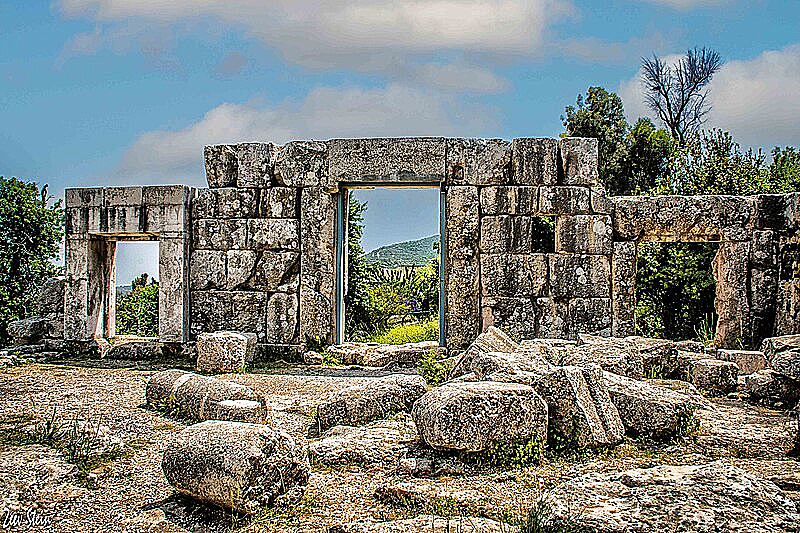 בית הכנסת העתיק במירון