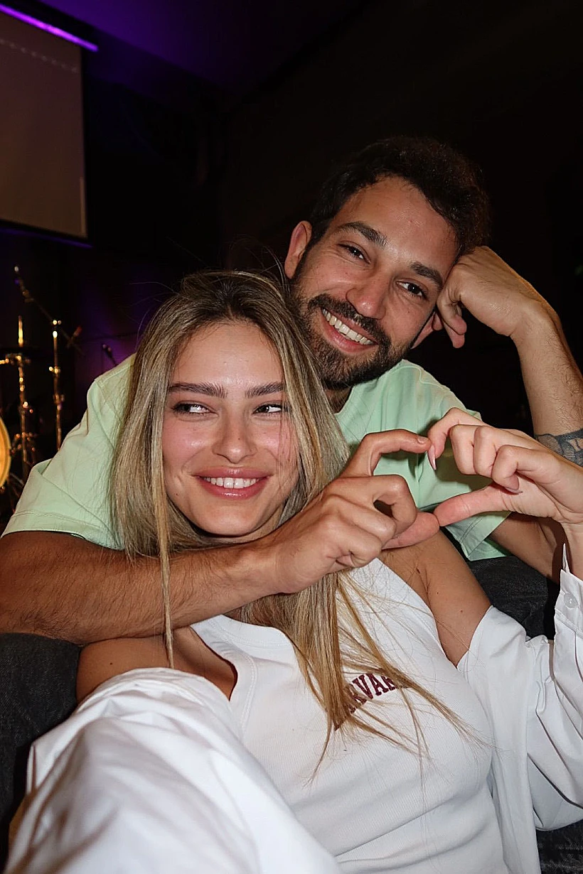 אמילי קופר ועידן גלפר