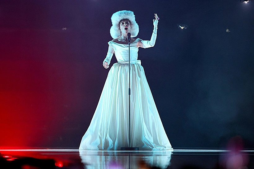 נמו, זוכה אירוויזיון 2024, פותח את גמר אירוויזיון 2025