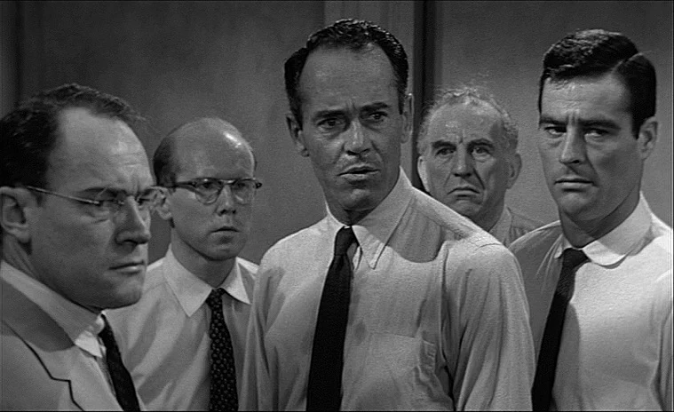 "12 המושבעים"