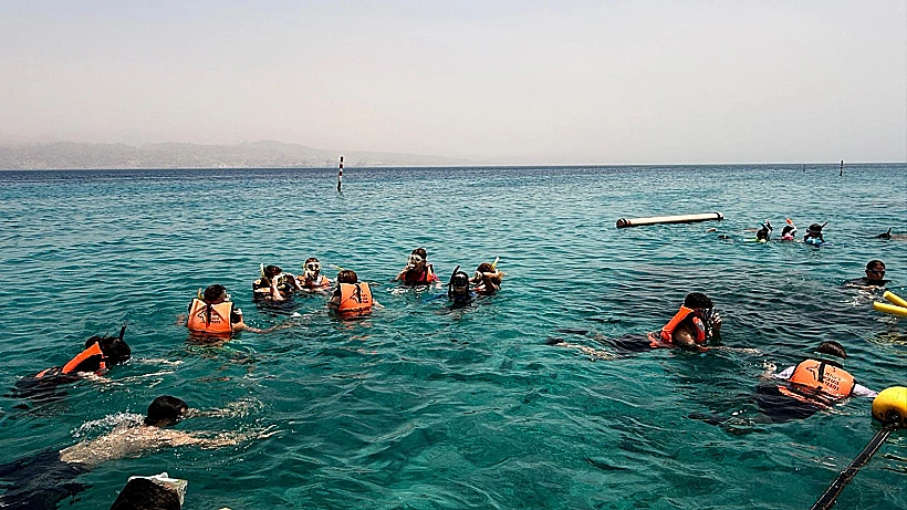 שנורקלינג בשמורת חוף האלמוגים אילת