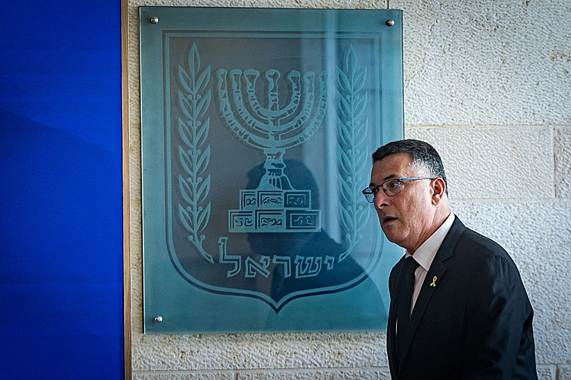 שר החוץ גדעון סער