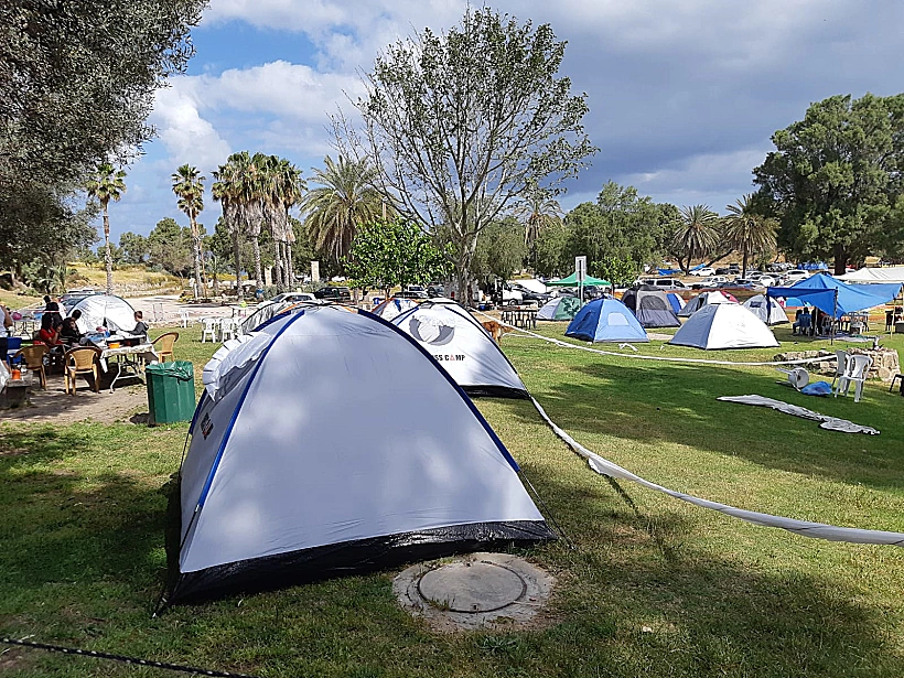 גן לאומי אשקלון - חניון לילה תל אשקלון