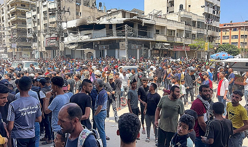 עזתים מחכים לסיוע הומניטרי