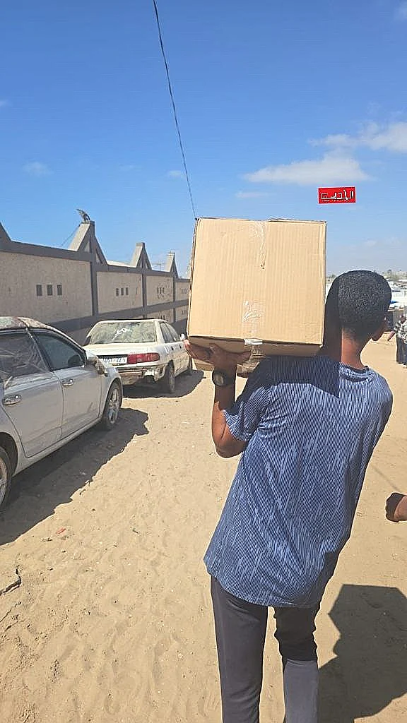 עזתי מקבל סיוע ברצועה