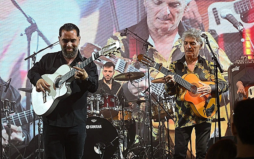 ג'יפסי קינגס בהופעה בהפתעה בישראל