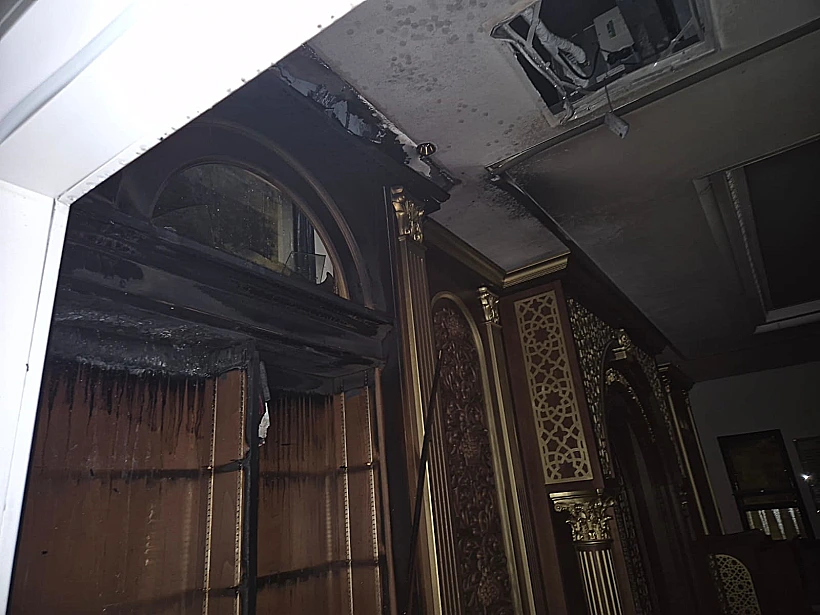 בית הכנסת של הרב יצחק יוסף, שנפגע בשריפה