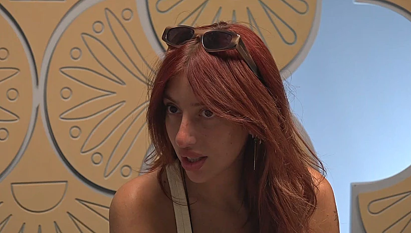 מאי בשיחה עם אנה על טל