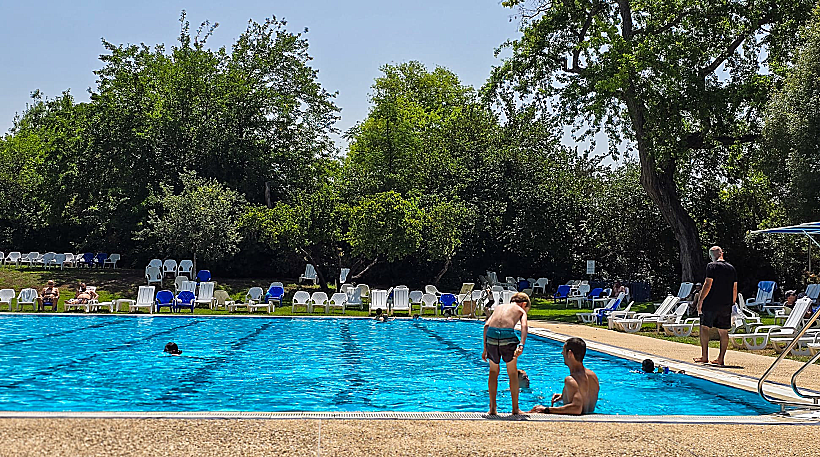 הגושרים מלון בטבע