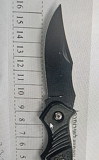 הסכין שעמה איימו הנערים הנאשמים על הבגיר שעמו קבעו להיפגש