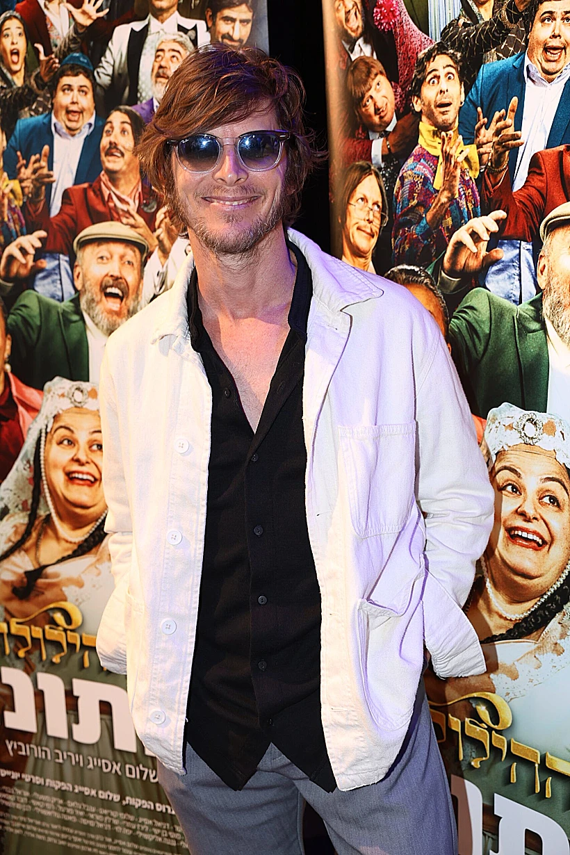 עפר שכטר בפרמיירת "ההילולה 2: החתונה"