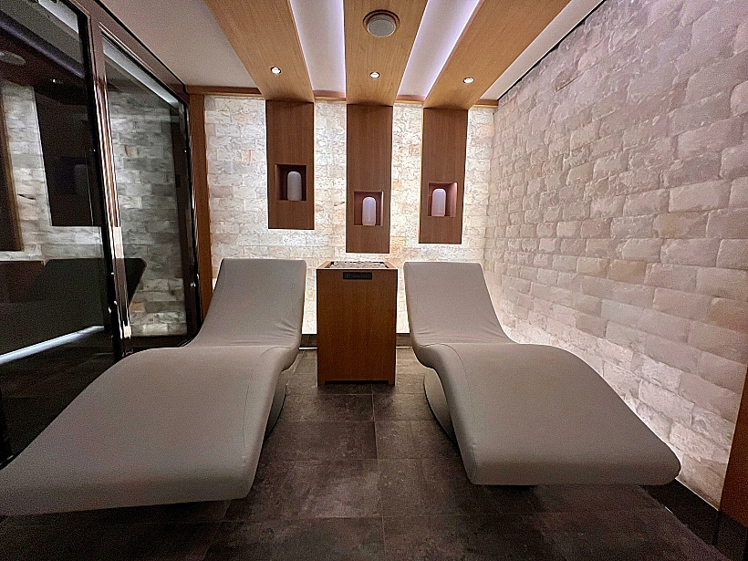 המגה יאכטה Explora II