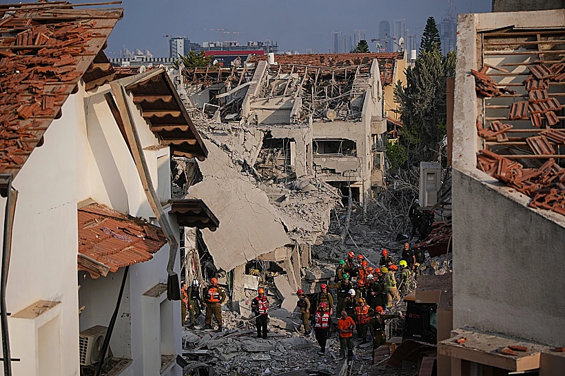 זירת הפגיעה הישירה בראשון לציון טיל איראן
