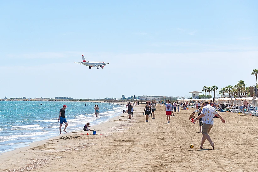 חוף מקנזי לרנקה