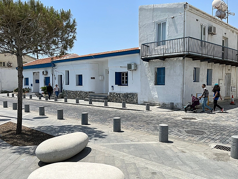 Larnaka,,שכונת סקלה - שכונת סדנאות האמנות לרנקה קפריסין