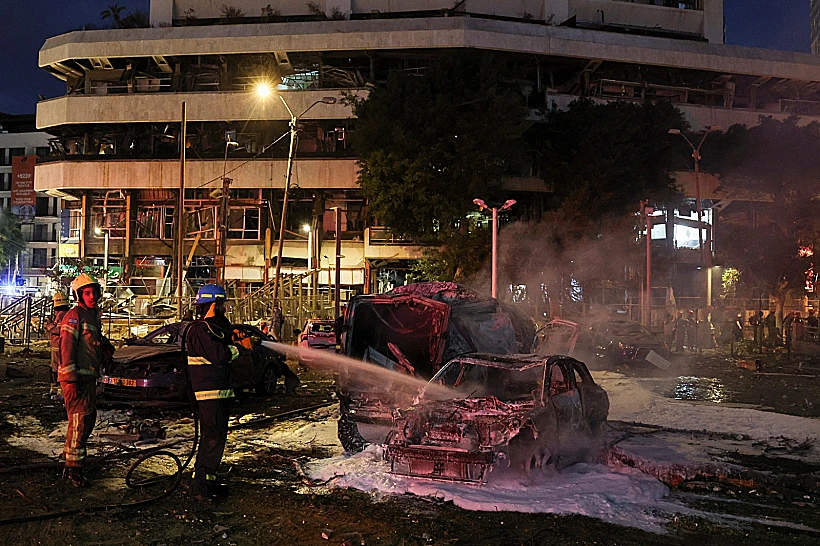 אחת מזירות הנפילה במרכז