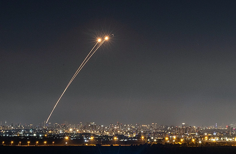 יירוטים בשמי המרכז איראן טיל