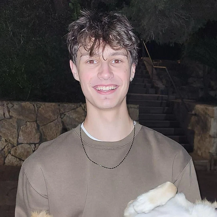 רב"ט איתן זקס