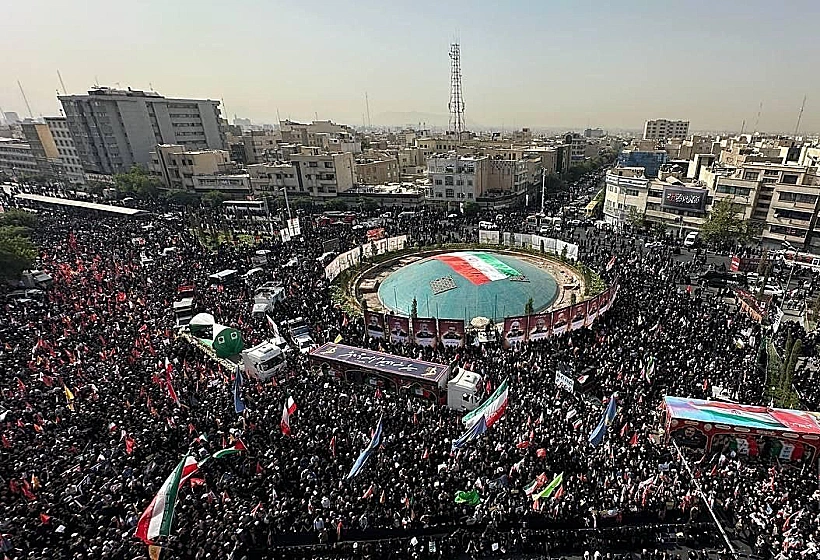 טקס ההלוויה הענק בטהרן איראן