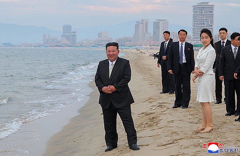 North Korean Leader Kim Jong Un And His Daughter Kim Ju Ae Attend A Ceremony To Celebrate The Completion Of The Wonsan Kalma Coastal Tourist Zone
