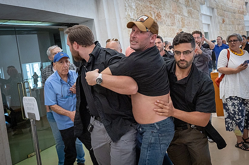 מהומה בדיון בבג"ץ על מינוי דוד זיני לראש שב"כ