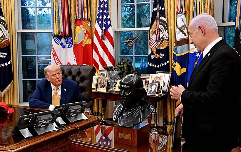 טראמפ ונתניהו בחדר הסגלגל