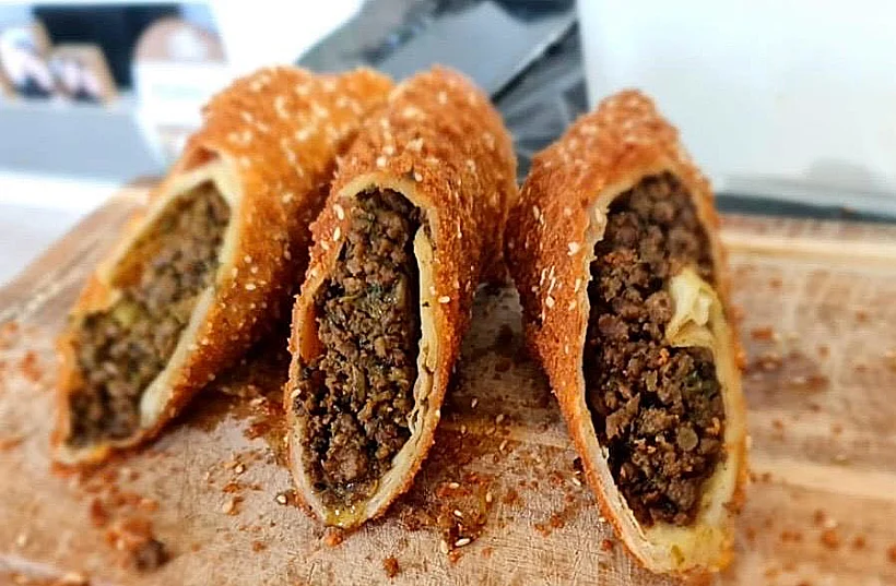 טורטיה מטוגנת במילוי בשר