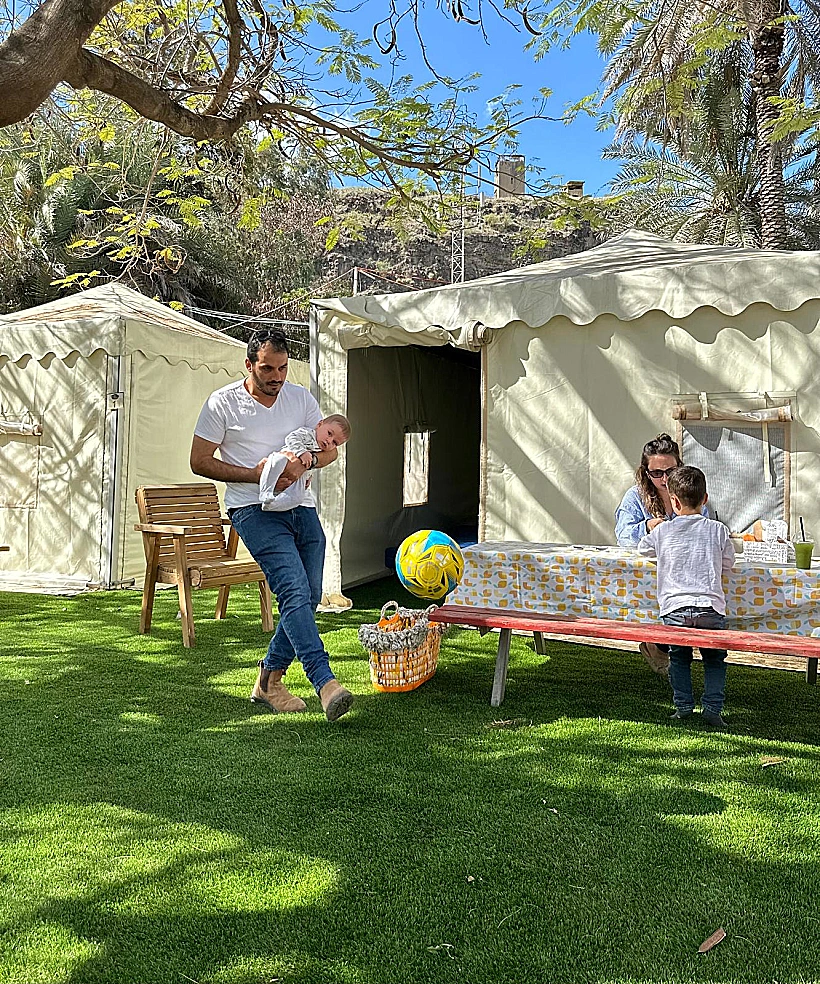 אוהל ממוזג בחמת גדר