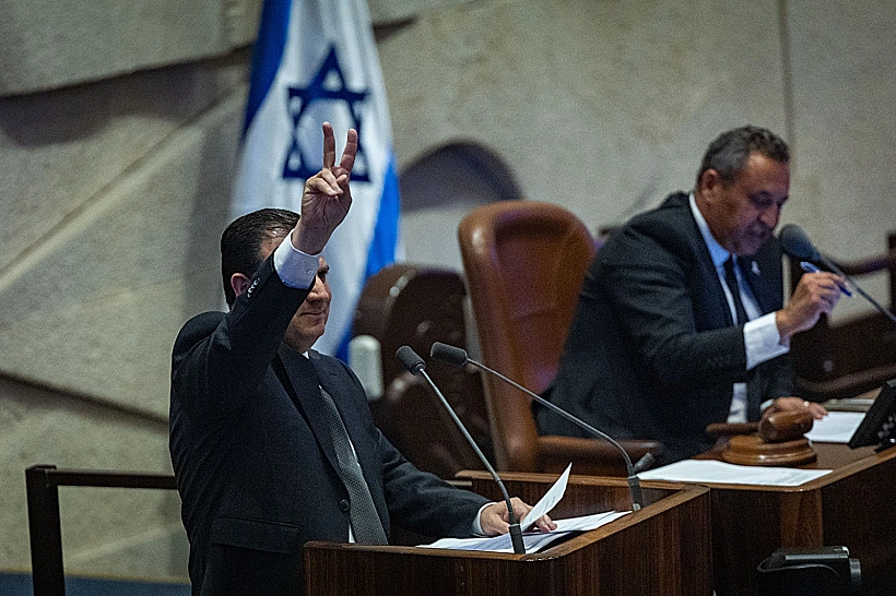 ח"כ איימן עודה בהצבעה במליאת הכנסת על הדחתו