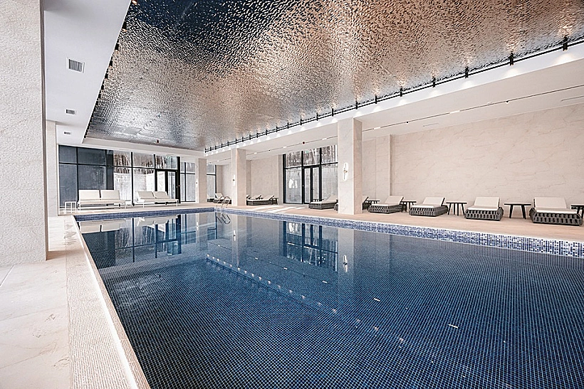 הבריכה של מלון Diamond Resort Hotel