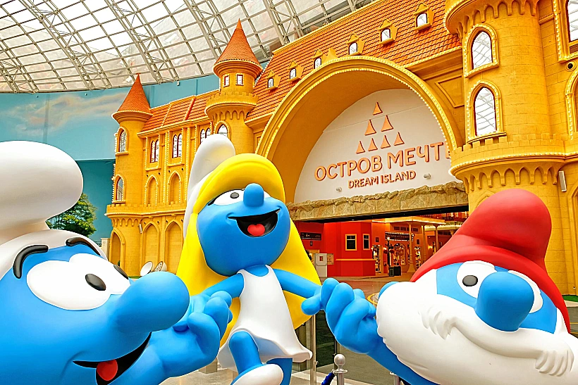 דמויות הדרדסים בפארק שעשועים