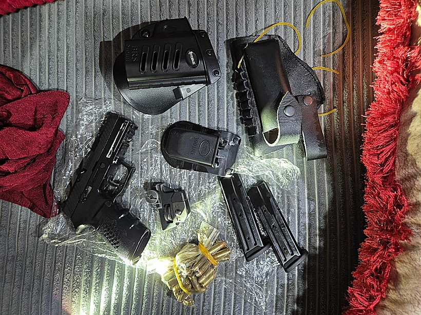 אמצעי לחימה שהוחרמו בשטחים