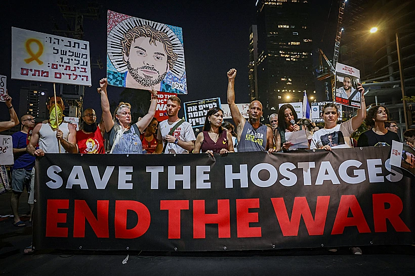 עינב צנגאוקר, משפחות ופעילי המאבק למען שחרור החטופים